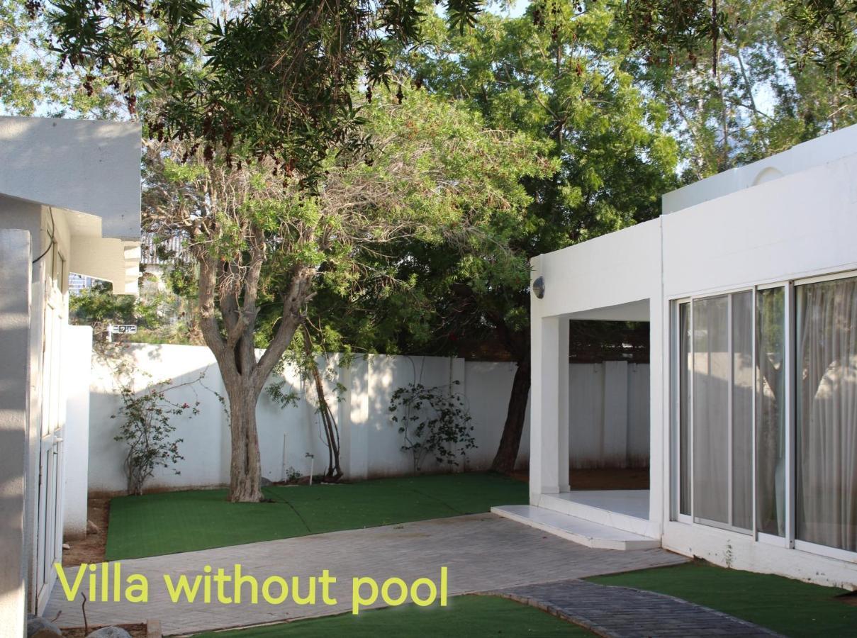 J5 Four Bedroom Villa Holiday Home In Al Wasl For Families Only Dubai Exterior foto
